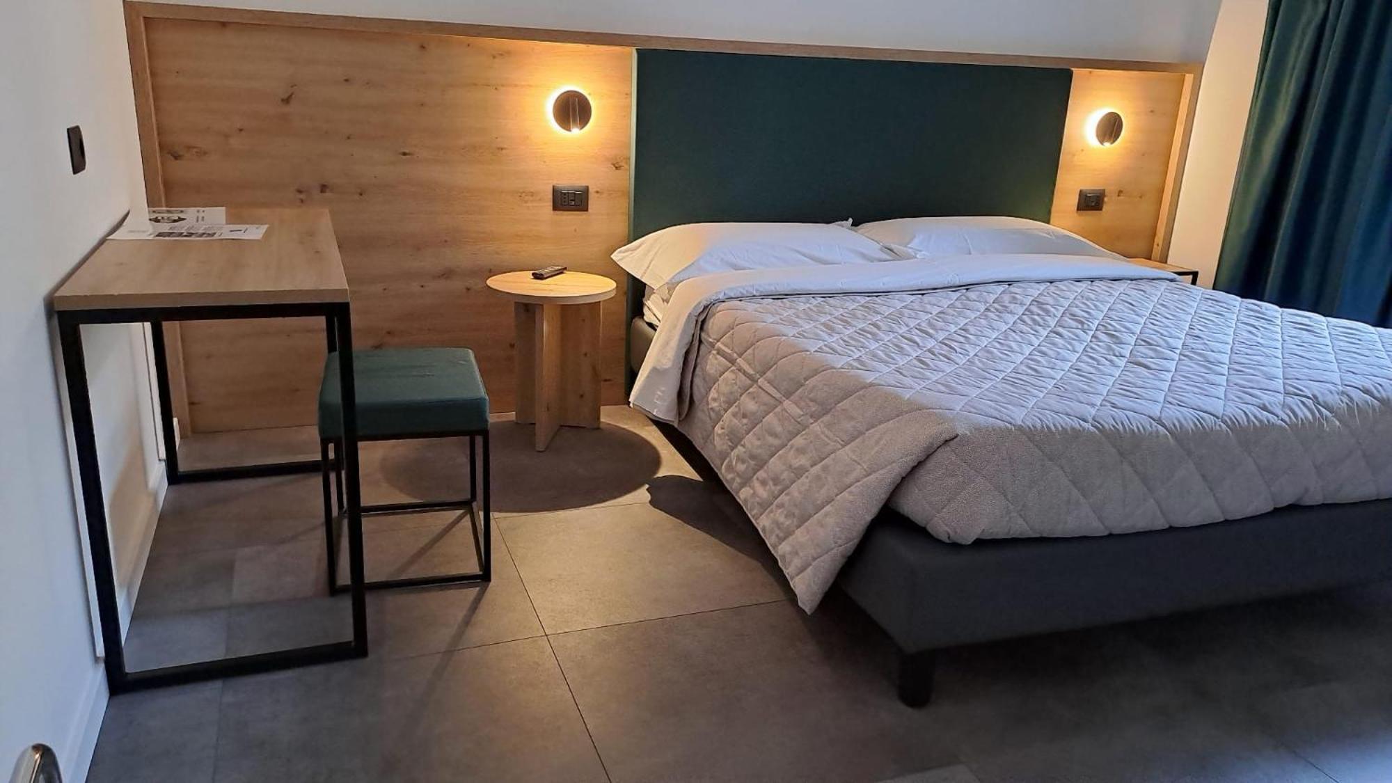 Hotel Locanda Alla Perla Tiarno di Sotto Εξωτερικό φωτογραφία